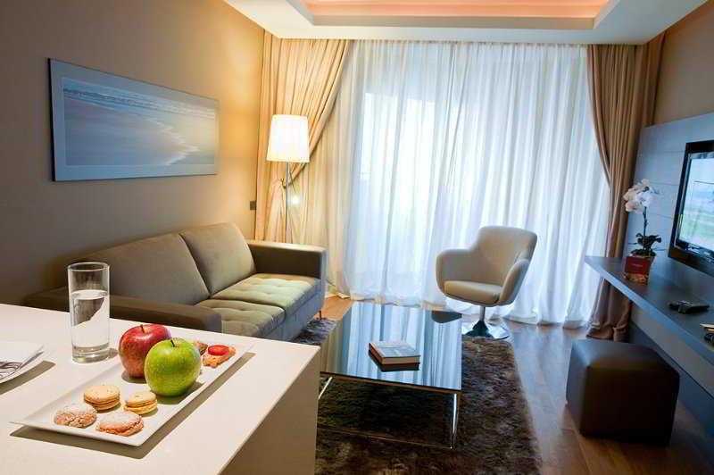 Gray Boutique Hotel Casablanca Exterior foto A typical studio apartment